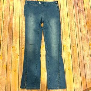 Free people jeans size 28 soft blue Jean with side zip